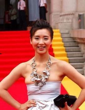 明星有鸡胸的是谁